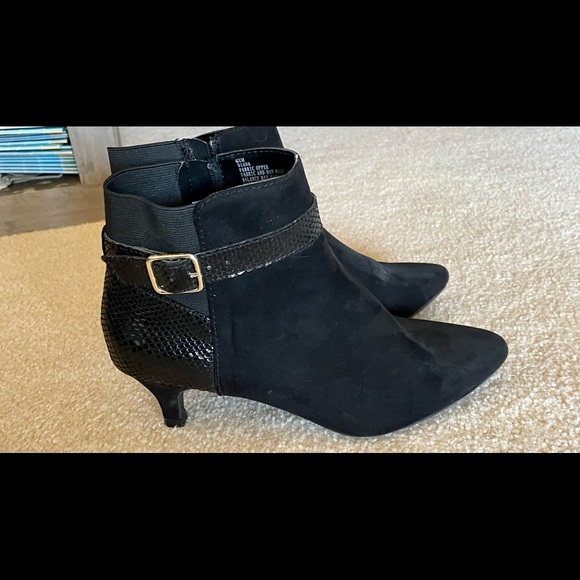 Massini Women’s Booties 6.5 M Diana Black Boots Snakeskin Suede Zipper - Picture 5 of 8